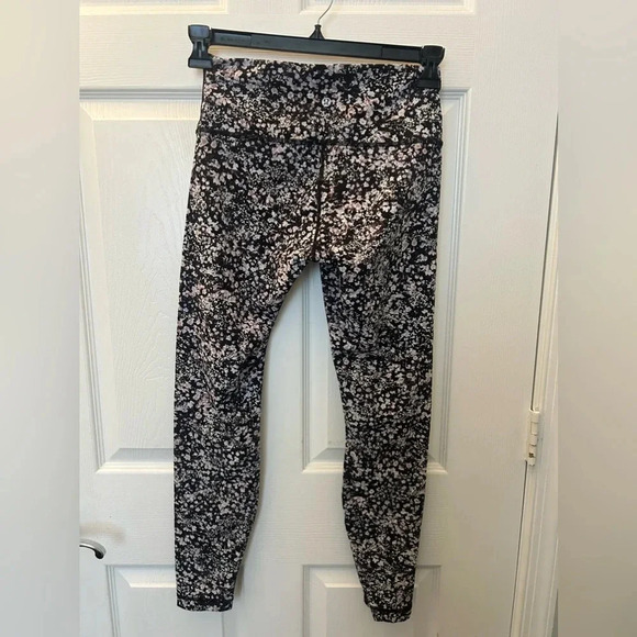 Lululemon Wunder Under High-Rise Tight 28" Full-On Luxtreme Floral Spritz Sz 8 - Picture 4 of 6